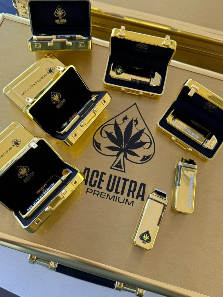 ACE VAPE ULTRA PREMIUM – GOLD EDITION 2G DISPOSABLE VAPE — Ace Ultra Premium